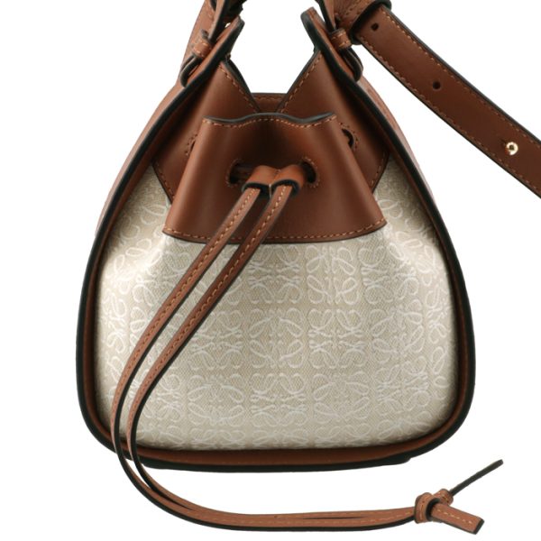 a538v07x11006324268 Loewe Hammock Anagram Shoulder Bag Beige Brown