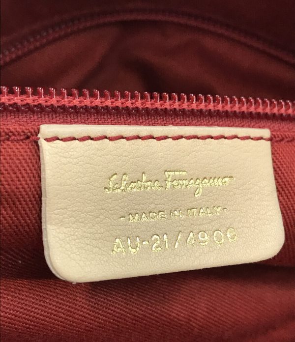 abo0068330 4 Salvatore Ferragamo Handbag Shoulder Pink