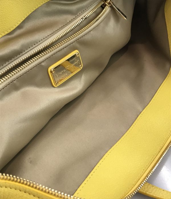 abo0071047 5 Salvatore Ferragamo 2way Tote Bag Shoulder Yellow