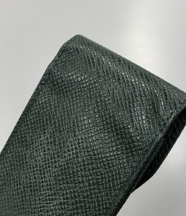 aol0120905 6 Louis Vuitton Pencil Case Etuistilo Taiga Green