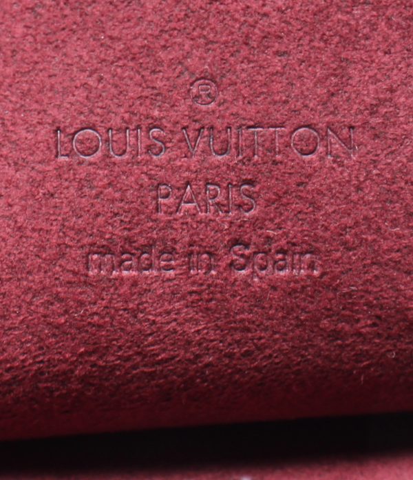 aol0127363 4 Louis Vuitton Smartphone Case Mahina Red