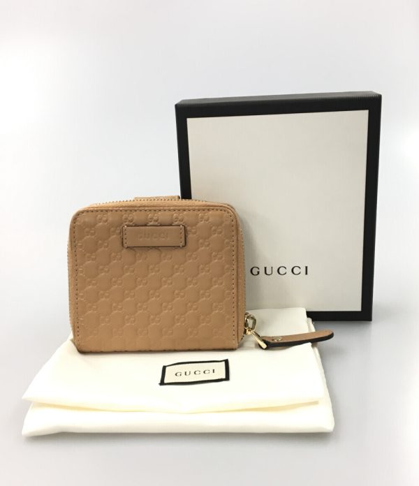 aol0131309 8 Gucci Bifold Wallet Micro Guccisima Beige