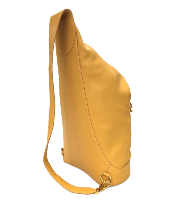 aol0132123 2 Loewe Shoulder Body Bag Yellow