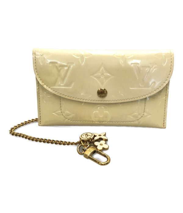 aol0132536 1 Louis Vuitton Pouch Unvelop Plat Vernis White