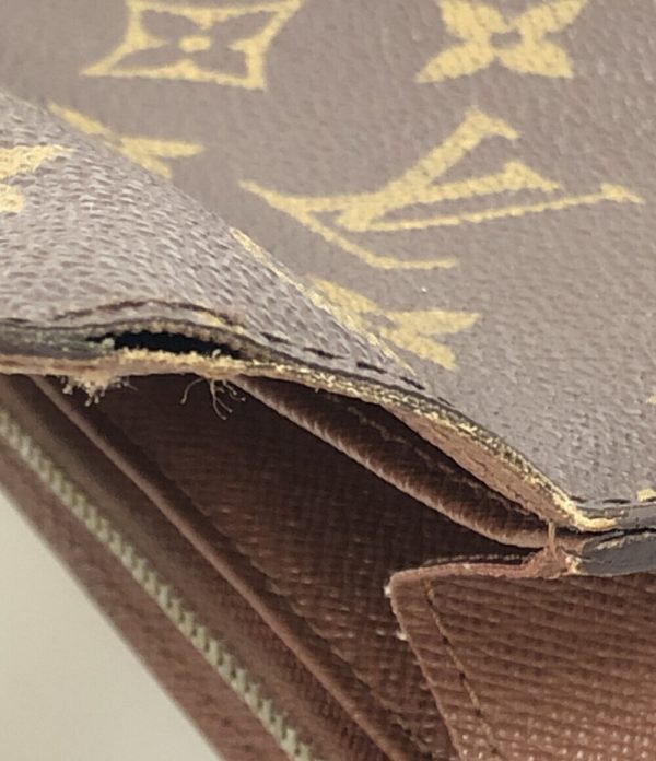 aol0132565 8 Louis Vuitton Long Wallet Portefeuille Sara Brown