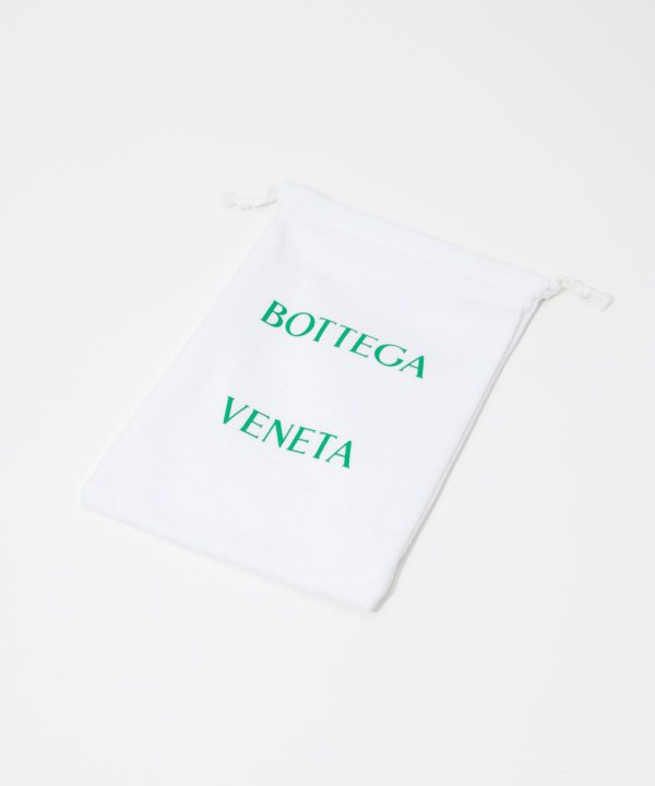 bot0000001015 9 Bottega Veneta Jodie Leather Top Handle White