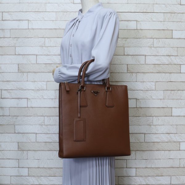 brb10000000119300 2 Prada Business Leather Tote Bag Brown