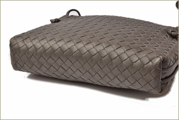 bv 18 043 4 Bottega Veneta Shoulder Bag Pochette Nodini Bag Nappa Khaki Gray