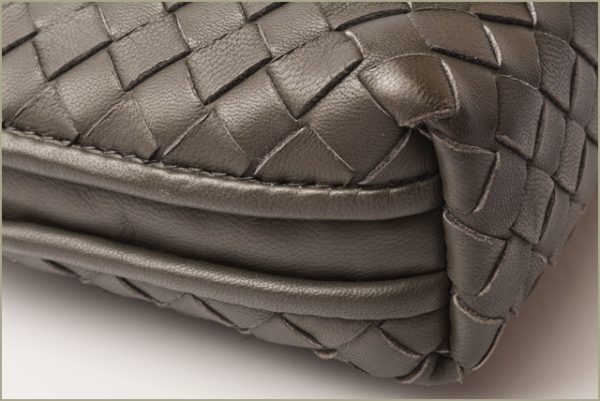 bv 18 043 6 Bottega Veneta Shoulder Bag Pochette Nodini Bag Nappa Khaki Gray