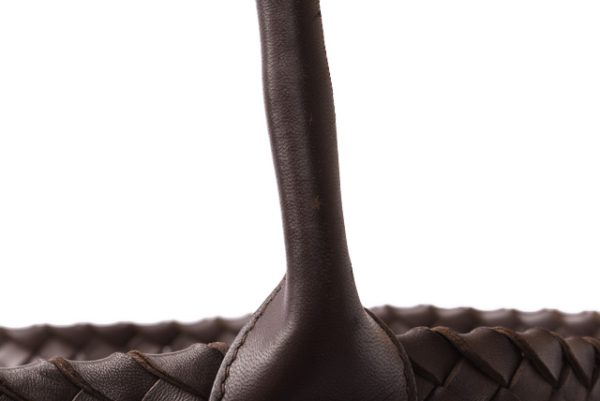 bv 19 051 9 Bottega Veneta Hippo GM Tote Bag Dark Brown