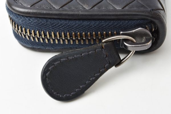 bv 201005 17 4 Bottega Veneta Intrecciato Leather Card Coin Case Navy