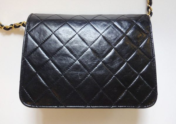 c10000325 1004 Chanel Matelasse Chain Shoulder Bag Lambskin Black