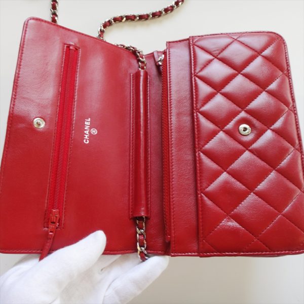 c1001671 4 Chanel Bag Leather Chain Shoulder Wallet Red