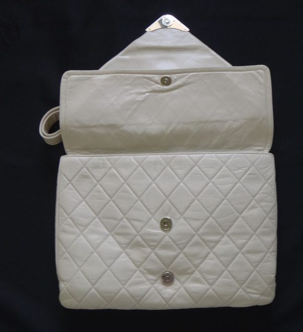 c16 3159 004 Chanel W Flap Leather Off White Shoulder Bag