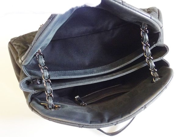 c17 4187 10 Chanel Metallic Leather Chain Shoulder Bag Black