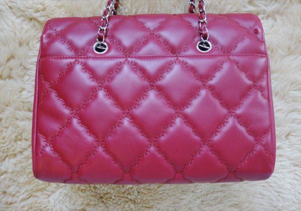 c81 5129 2102183 Chanel Matelasse Chain Lambskin Shoulder Bag Red