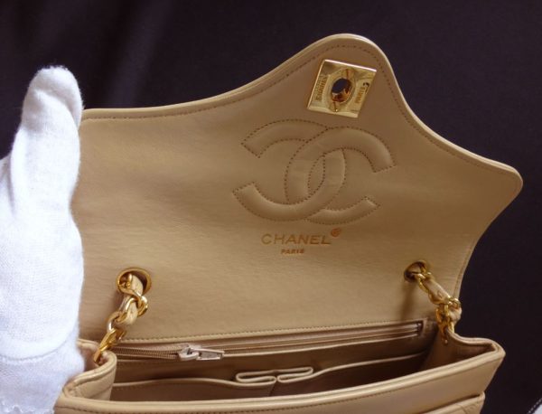 c81 5131 005 Chanel Matelasse Chain Leather Shoulder Bag Beige