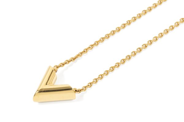 compass1692504377 Louis Vuitton Essential GP Metal Essential Necklace Gold