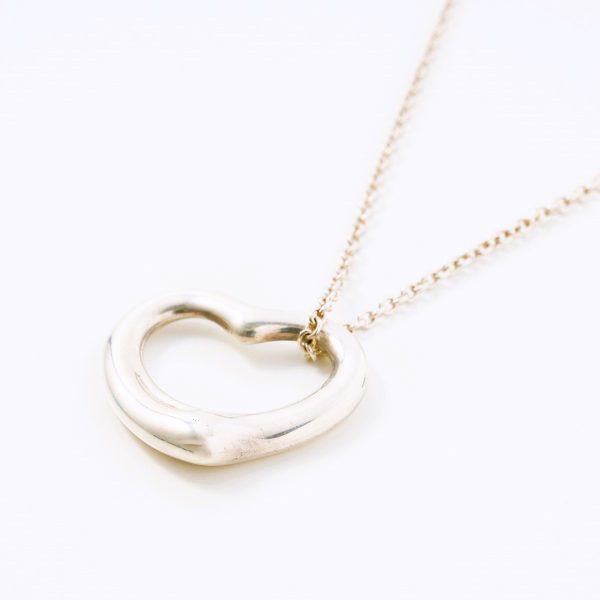 compass1711348668 Tiffany Co Open Heart Simple Necklace Silver