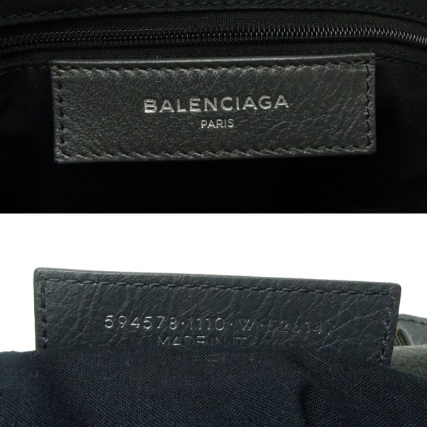 dh81317 7 Balenciaga Leather Messenger Bag Gray