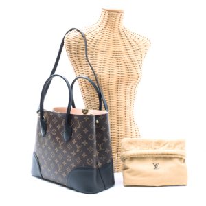 e058 Louis Vuitton Utah Irokwa Shoulder Bag