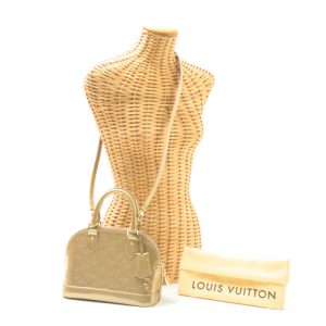 e114 Louis Vuitton Montaigne MM Monogram Handbag Beige