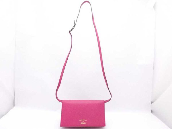 e53160f 1 Gucci Swing Leather Crossbody Shoulder Bag Magenta