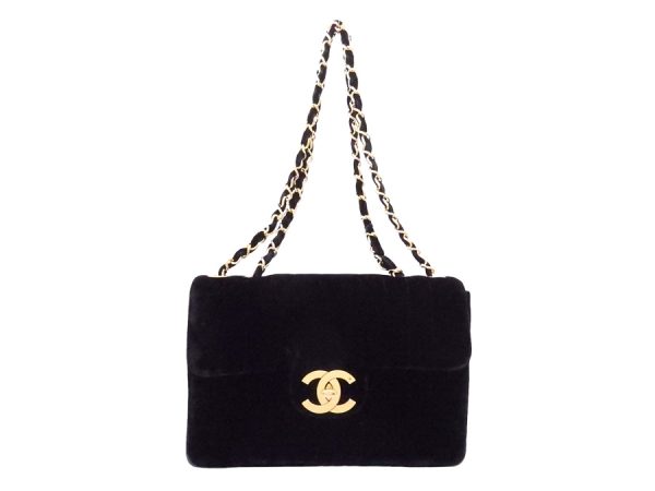 e54254a 1 Chanel Coco Mark Velvet Shoulder Bag Black