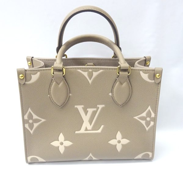 ft578391 4 Louis Vuitton On the Go PM Bag Tourterelle Crème