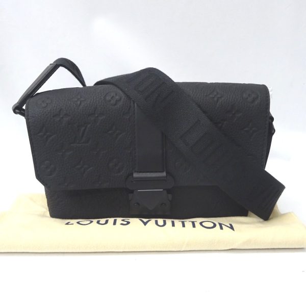 ft603112 3 Louis Vuitton Shoulder Bag S Cape Messenger Black