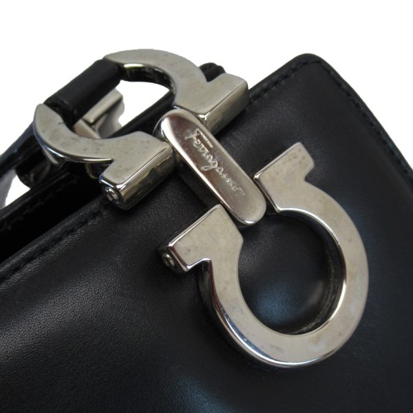 g3079a 3 Salvatore Ferragamo Shoulder Bag Gancini Leather Black