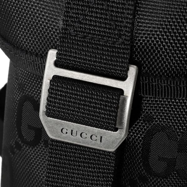 g626160h9hfn1000 11 Gucci Off the Grid Rucksack Black