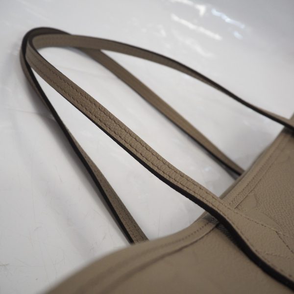 group5 8 Louis Vuitton Neverfull MM Tote Tourtrail Beige