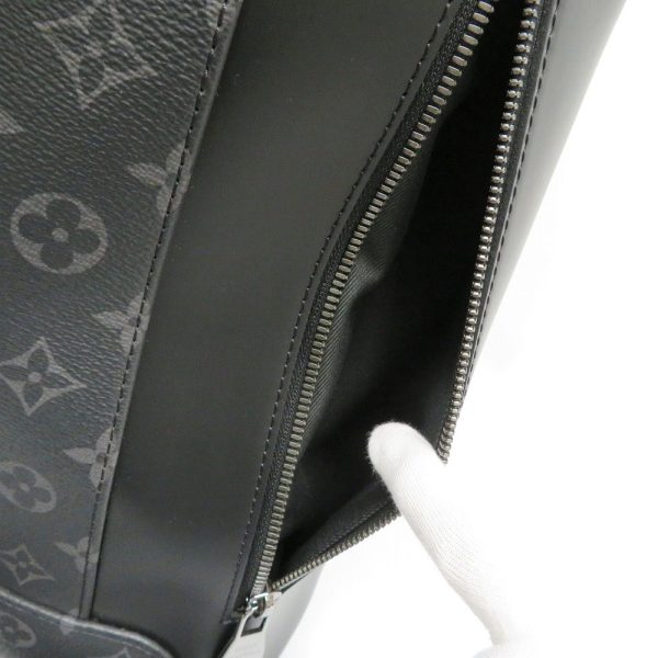 h2105006 11 Louis Vuitton Explorer Backpack Rucksack Black