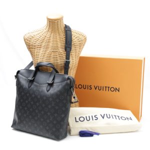 i202011309 12 Louis Vuitton Looping Monogram Canvas Shoulder Bag Brown