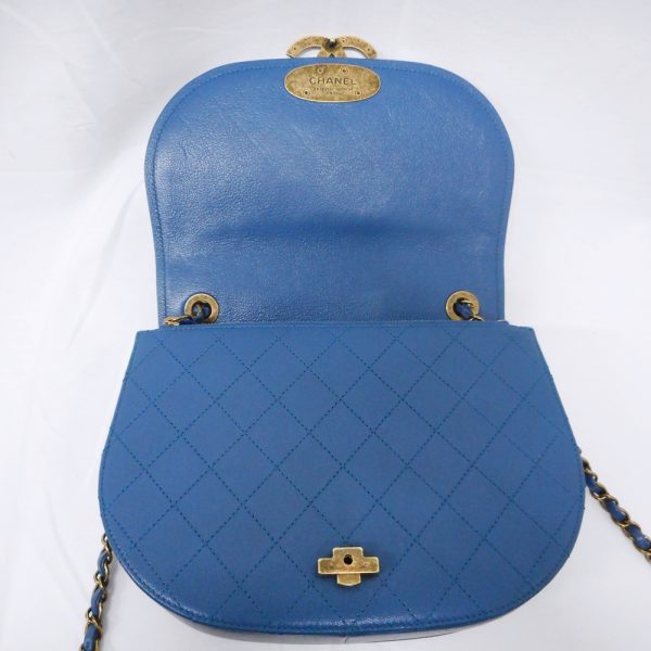 id12251 10 Chanel Super Vintage Chain Shoulder Bag Blue