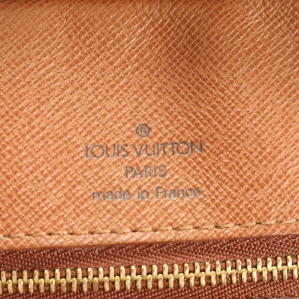 img 01687555 Louis Vuitton Porte Voyage Business Bag Brown