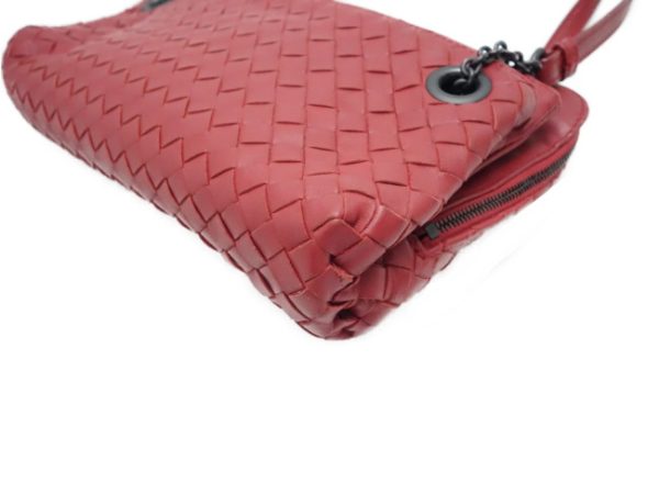 imgrc0070388365 Bottega Veneta Chain Intrecciato Leather Handbag Red