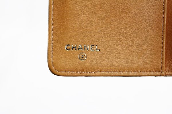 imgrc0070902206 Chanel Zipper Long Wallet Matelasse Beige