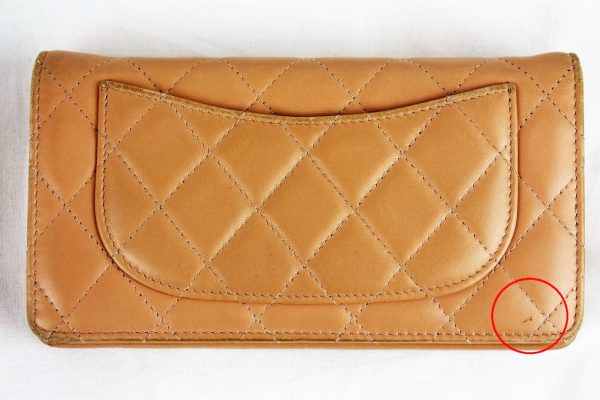 imgrc0070902251 Chanel Zipper Long Wallet Matelasse Beige