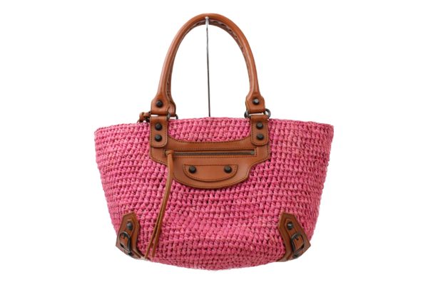 imgrc0073162102 Balenciaga Raffia Straw Basket Bag Pink