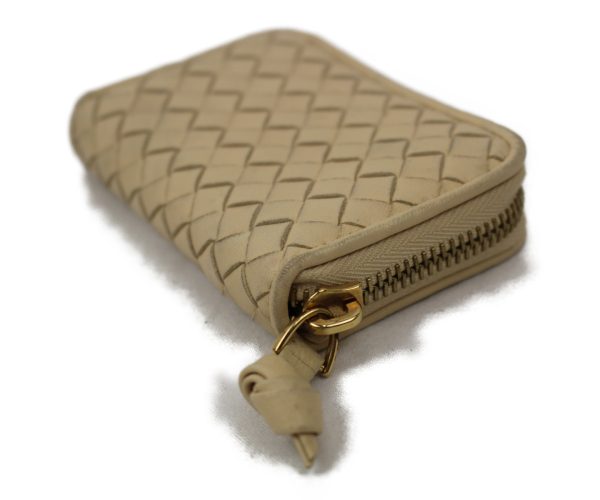 imgrc0073285136 Bottega Veneta Coin Purse Intrecciato Small Beige