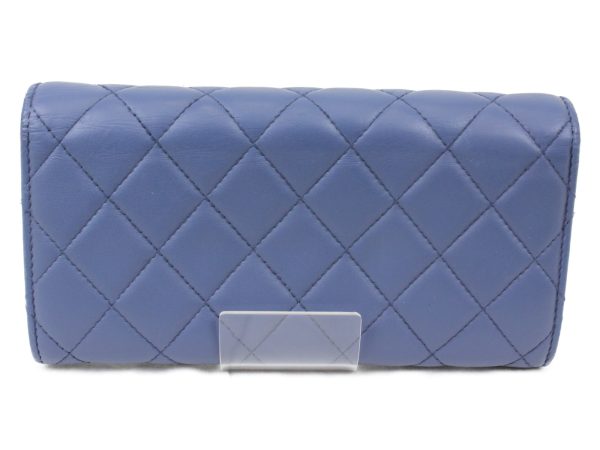 imgrc0074190822 Chanel Round Zipper Long Wallet Matelasse Blue