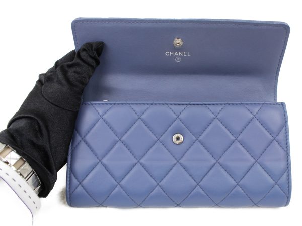 imgrc0074190823 Chanel Round Zipper Long Wallet Matelasse Blue