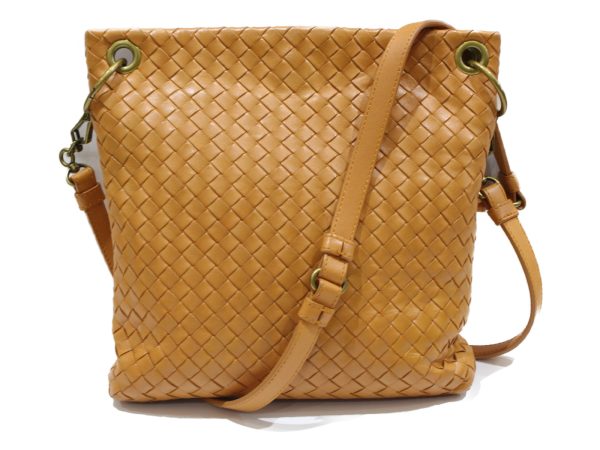 imgrc0076154608 Bottega Veneta Intrecciato Shoulder Bag Camel