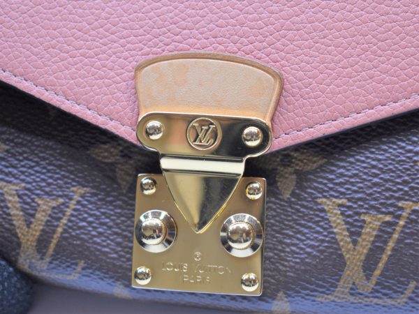 imgrc0078203247 Louis Vuitton Pallas Monogram Brown Peche Pink