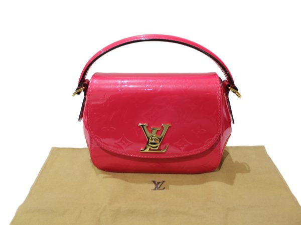 imgrc0079311522 Louis Vuitton Pasadena Vernis Pink Leather Handbag