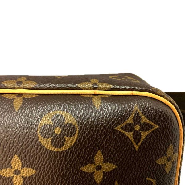 imgrc0080712121 LOUIS VUITTON Ganju Body Bag Brown