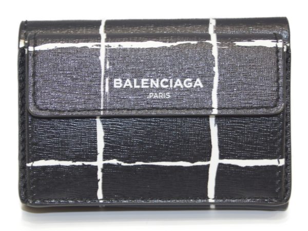 imgrc0081388829 Balenciaga Mini Trifold Wallet Leather Black White