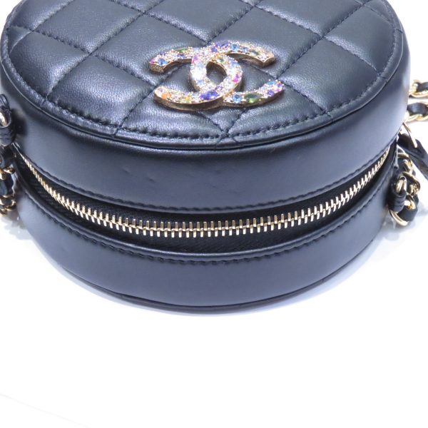 imgrc0081545045 Chanel Matelasse Coco Round Mini Shoulder Black